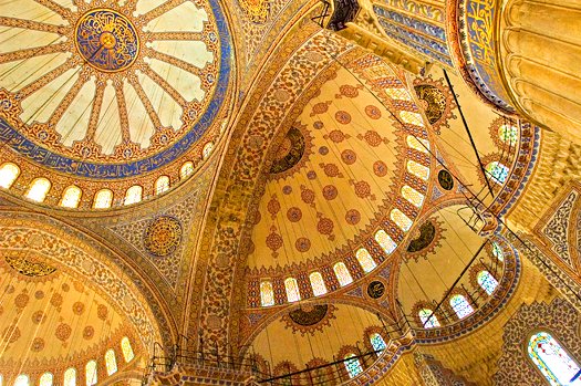 Blue mosque (Sultanahmet mosque) interior. Istanbul, Turkey.