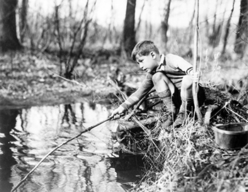 Boy fishing [Library of Congress. LC-USF344-003258-ZB]